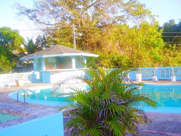 Cotton Tree Hotel Negril Facilidades foto